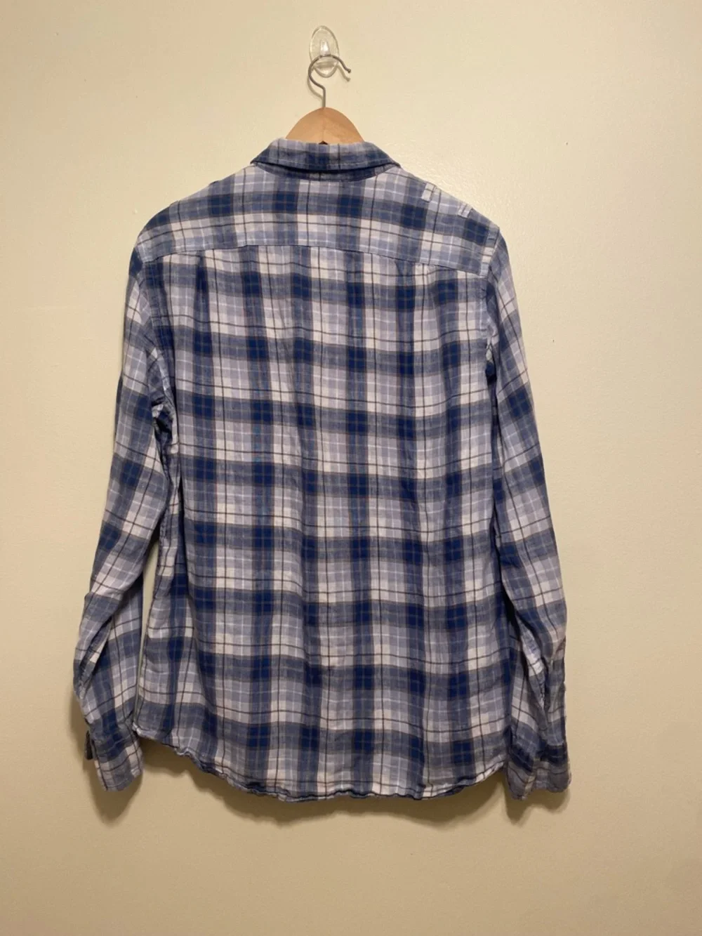 J. Crew Irish Linen Blue and White Plaid Button-Down Shirt. Size M.